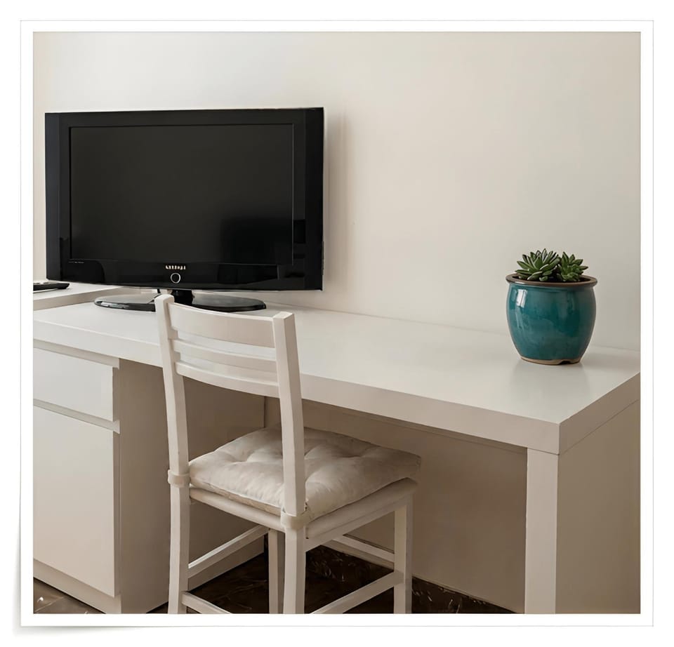 TV and multimedia, Seating area