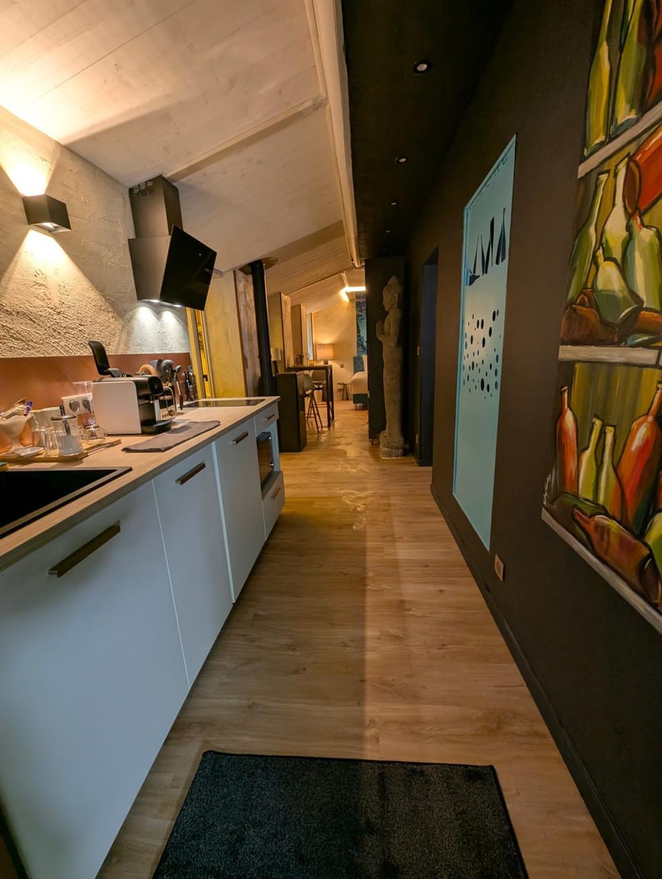 Kitchen or kitchenette, oven, stove