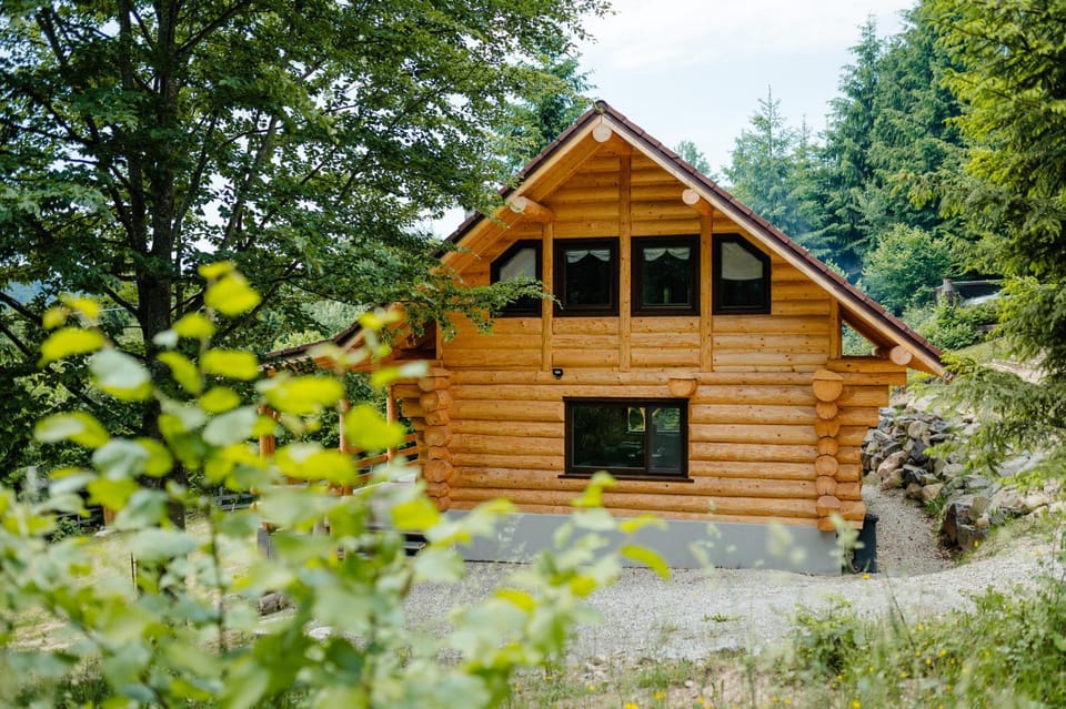 Property building, Natural landscape