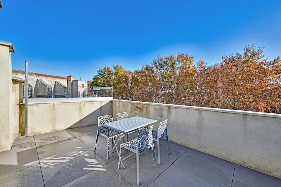 Patio, Day, View (from property/room), Balcony/Terrace