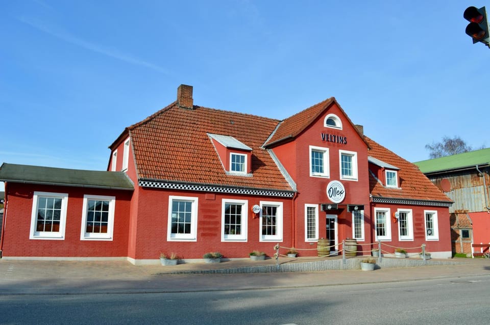 Restaurant Ollex and beds Zimmer 2 Hotel in Ostholstein