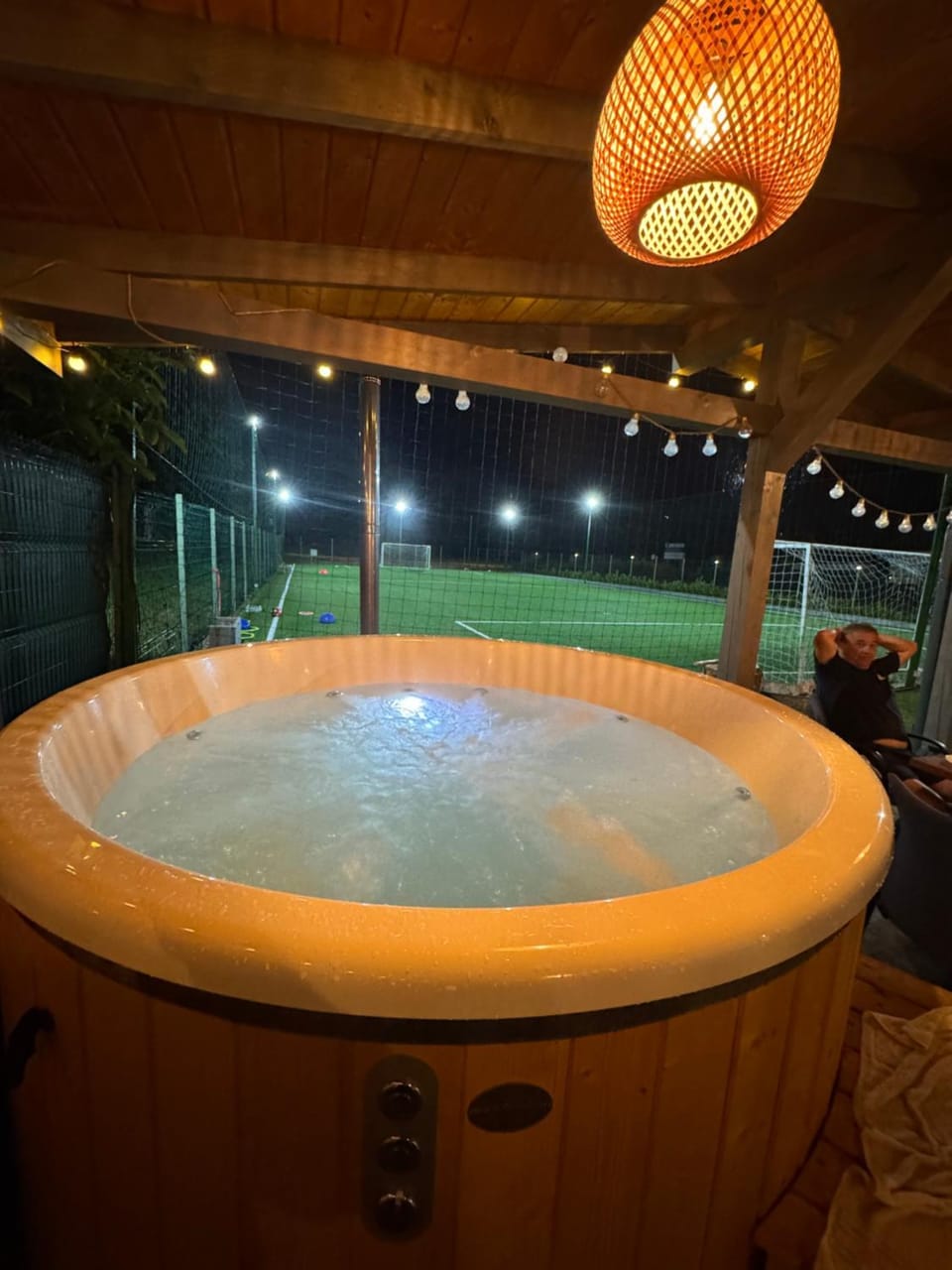 Night, Hot Tub, Hot Tub, Seating area, Tennis court