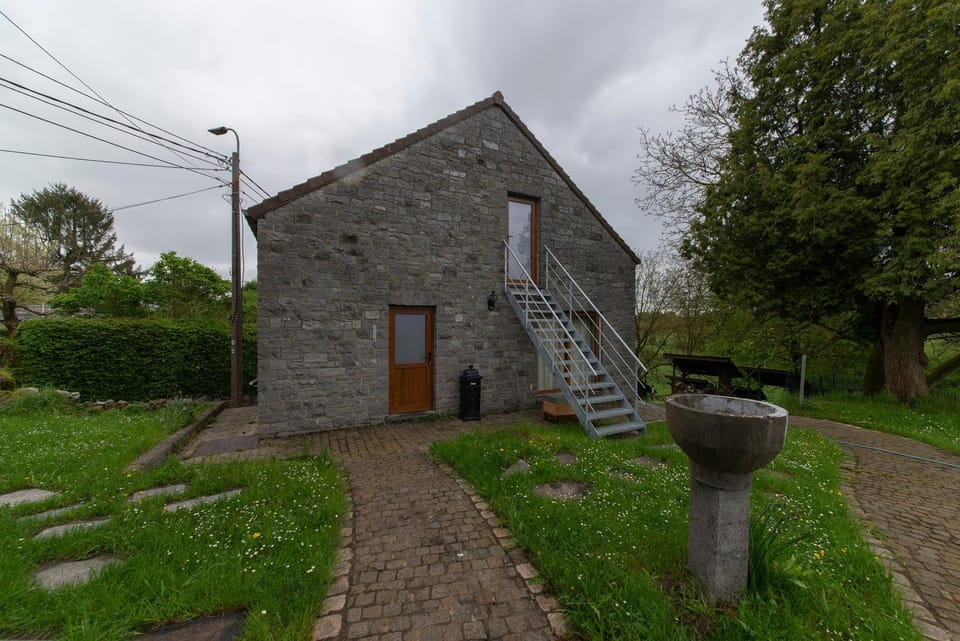 Property building, Day, Garden