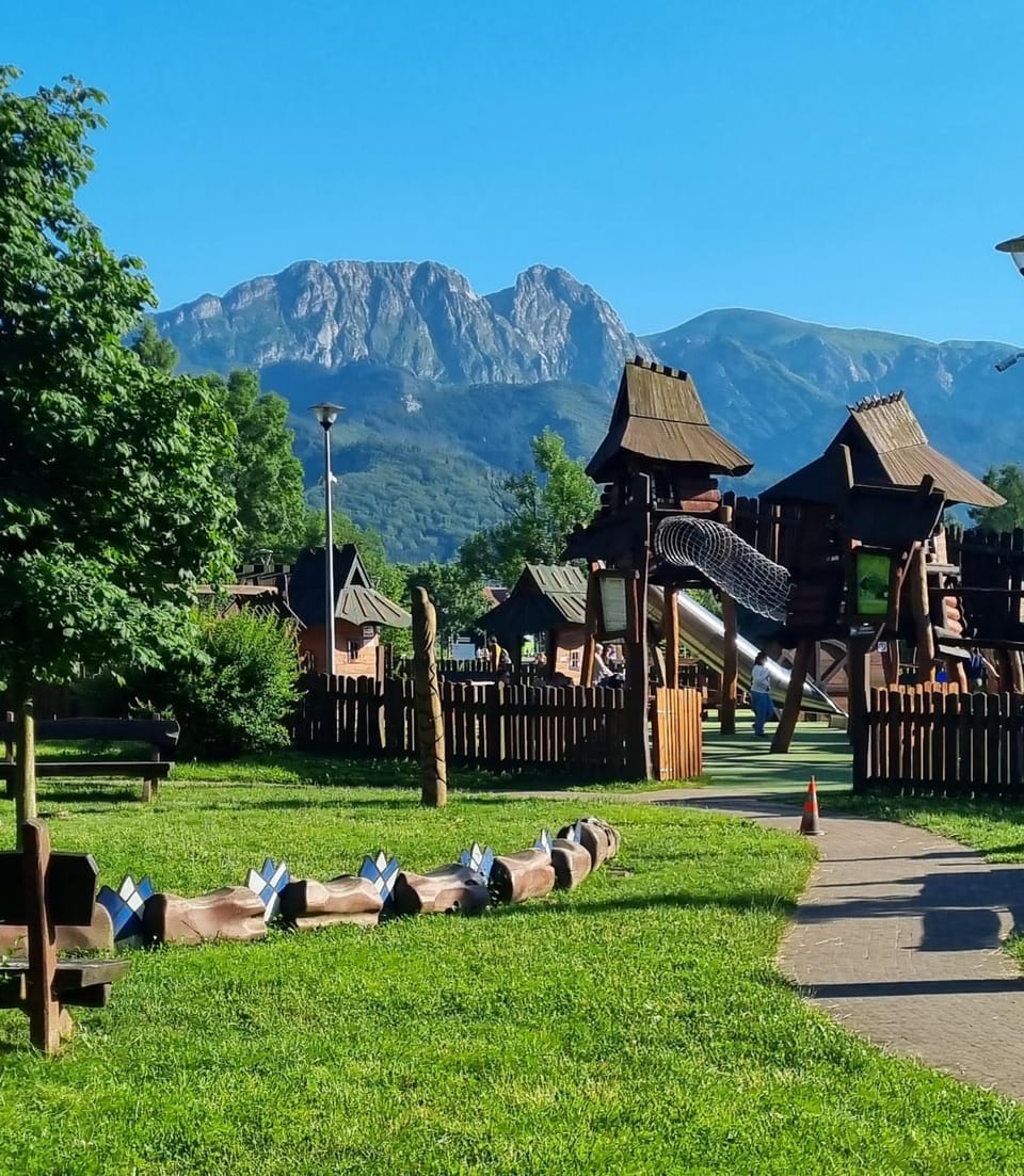 Nearby landmark, Children play ground, Mountain view