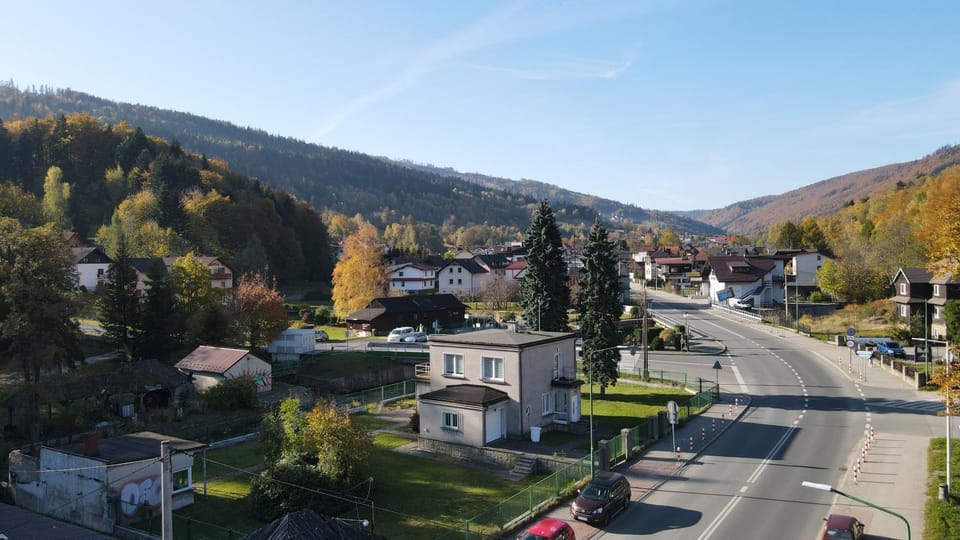 Property building, Mountain view, Parking