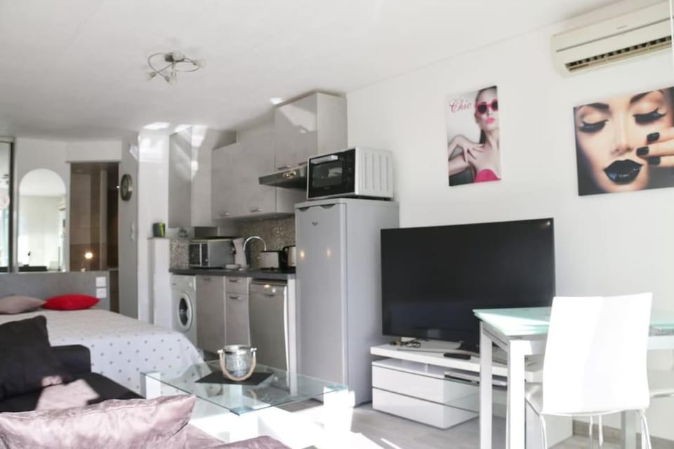 Studio 518, port Soleil au village naturiste Apartment in Agde