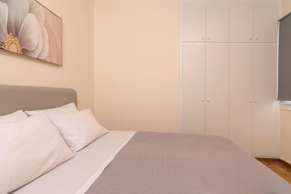 Bed, Bedroom, wardrobe