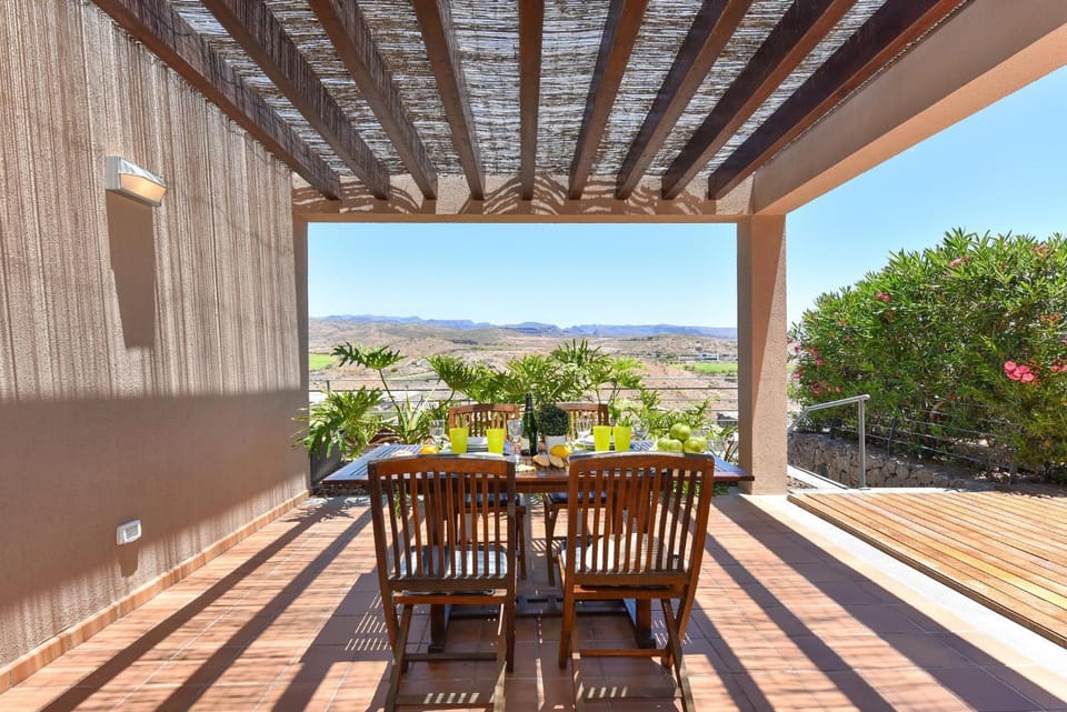 Patio, Balcony/Terrace, Dining area