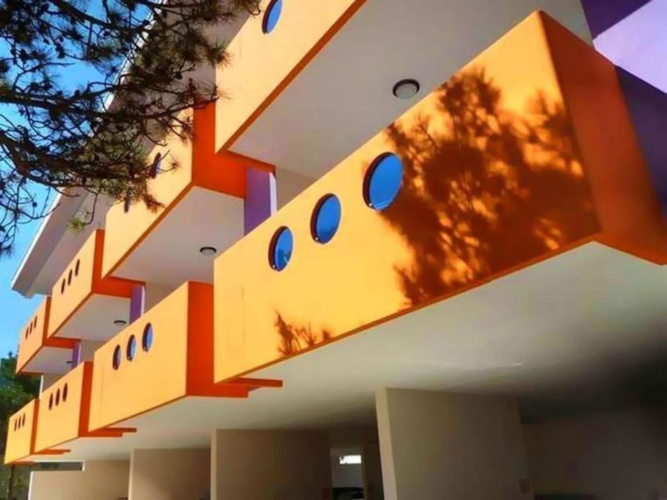 Property building, Balcony/Terrace