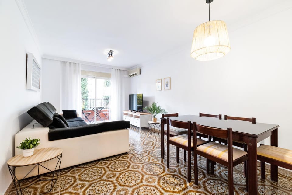 Piso junto a Parque de las Ciencias en Granada Apartment in Granada