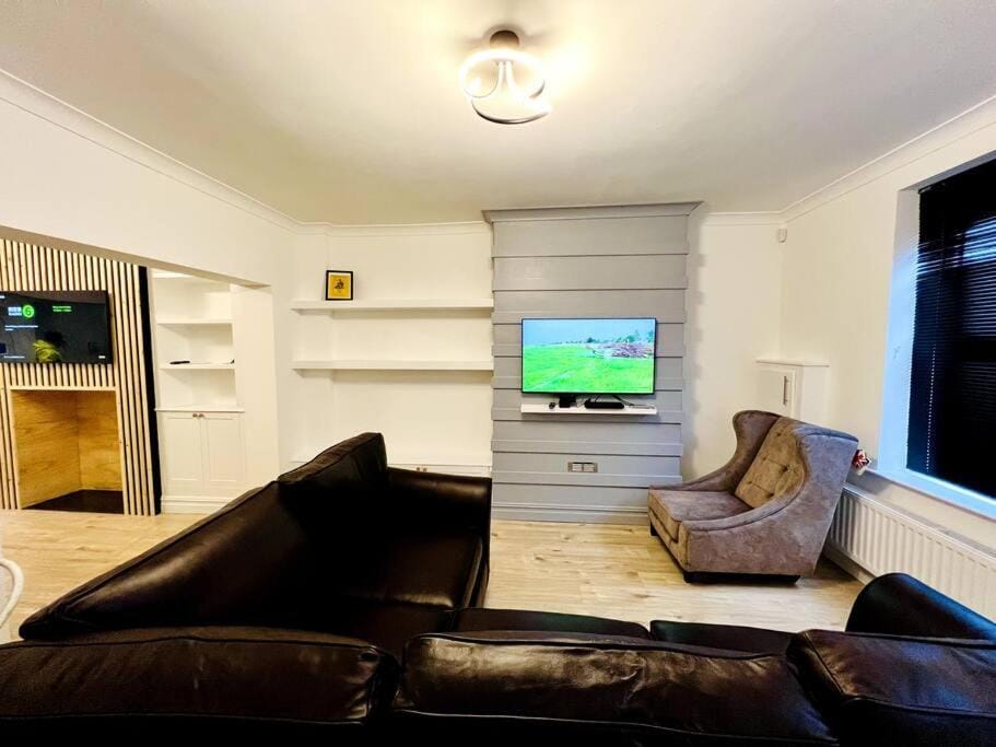 TV and multimedia, Living room