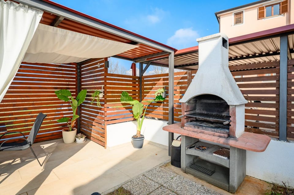 Patio, Garden, Garden view