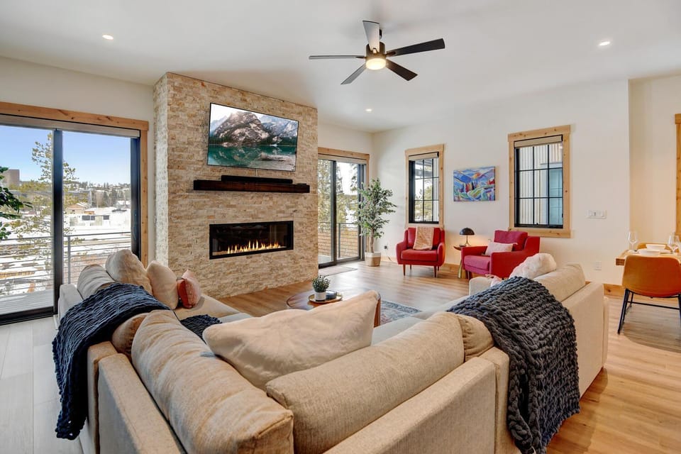 TV and multimedia, Living room