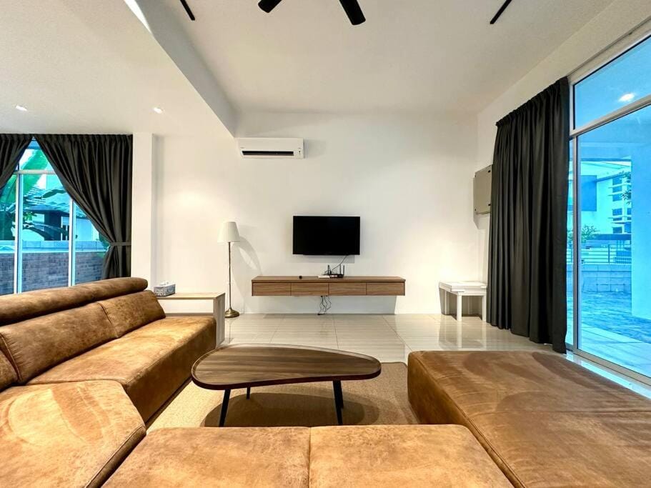 TV and multimedia, Living room, Seating area, air conditioner