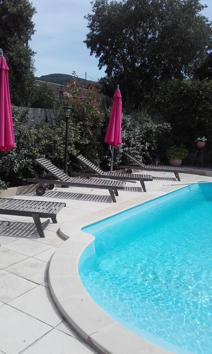 Swimming pool, Swimming pool
