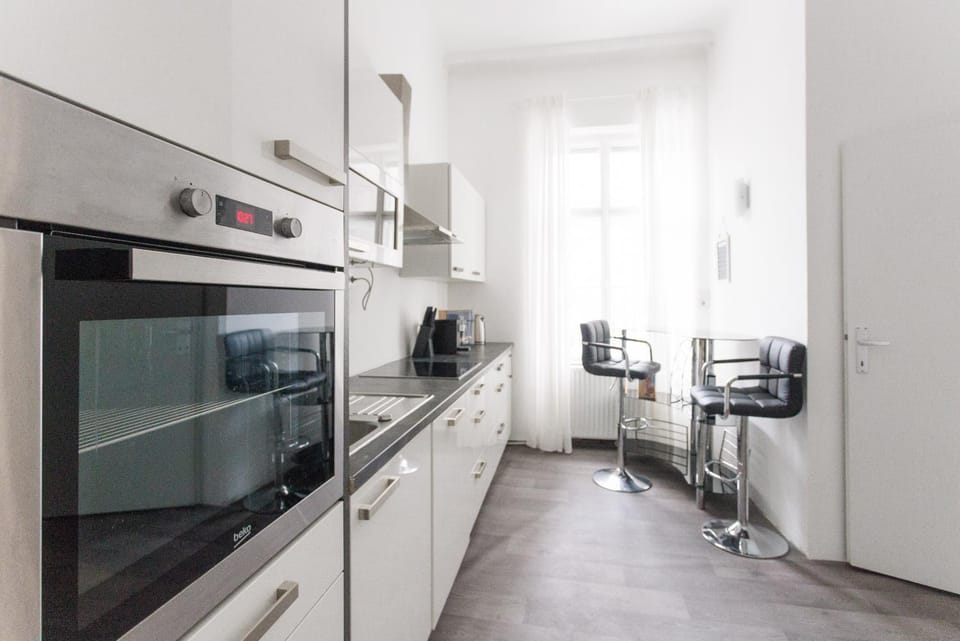 Patio, Coffee/tea facilities, Kitchen or kitchenette, Kitchen or kitchenette, Dining area, dishwasher, minibar, oven, pet friendly, stove, kitchen, kitchen