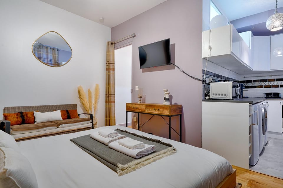 Agréable studio proche Paris et Porte de Versailles Apartment in Vanves