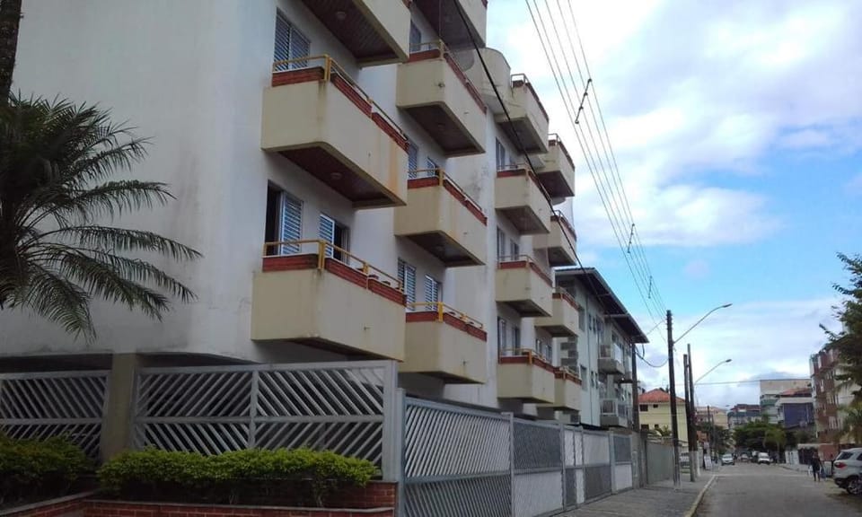 Property building, Street view