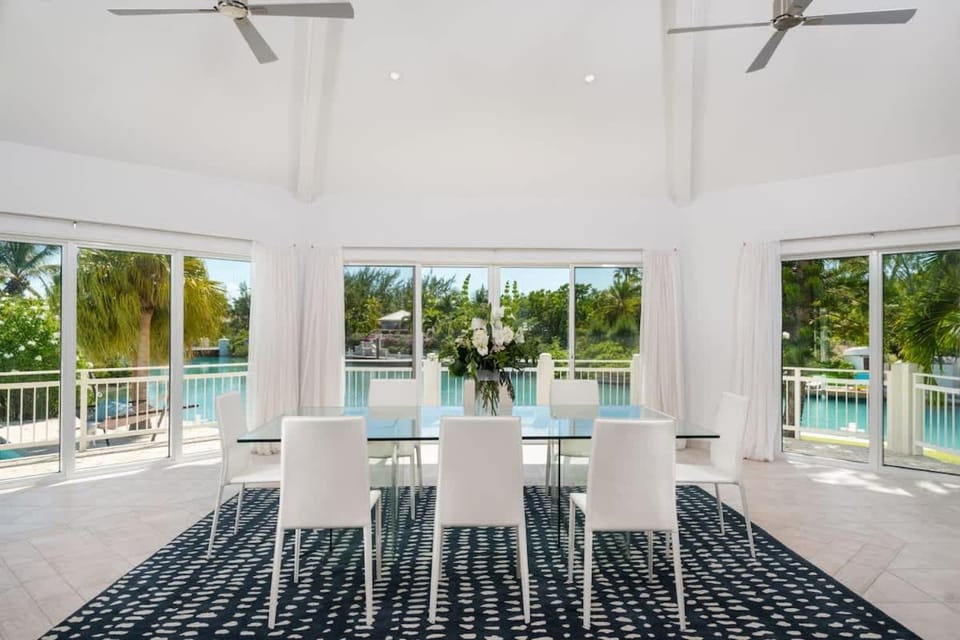 Legacy Villa Villa in Turks and Caicos Islands