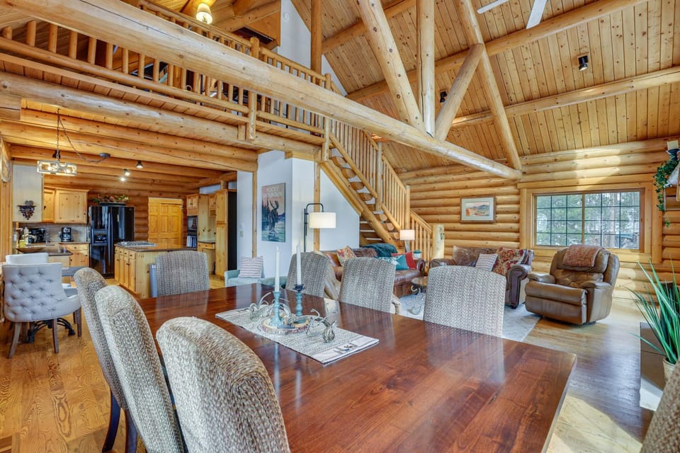 4 Mi to Rocky Mtn Nat'l Park: Cabin Near Town! Cabin in Rocky Mountain National Park