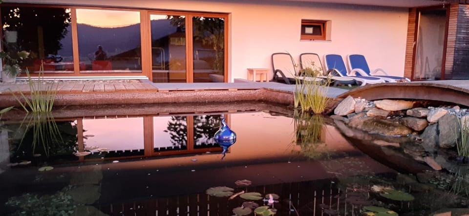 Garden, Swimming pool