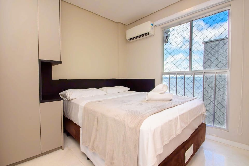 Apto Vista Mar na Av. Atlântica, Barra Sul NF1414 Apartment in Balneário Camboriú