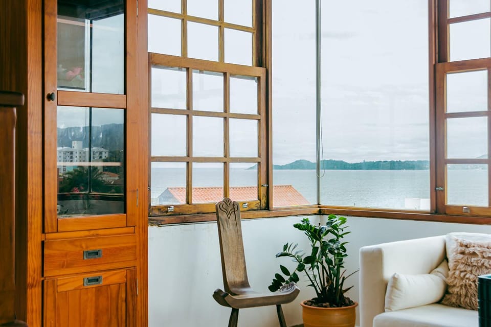 Casa com Vista Mar na Praia do Quilombo FS6338 Villa in Penha