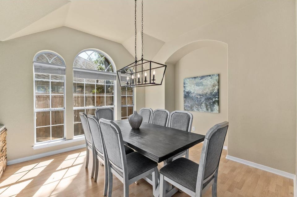 Machete Place House in Jollyville