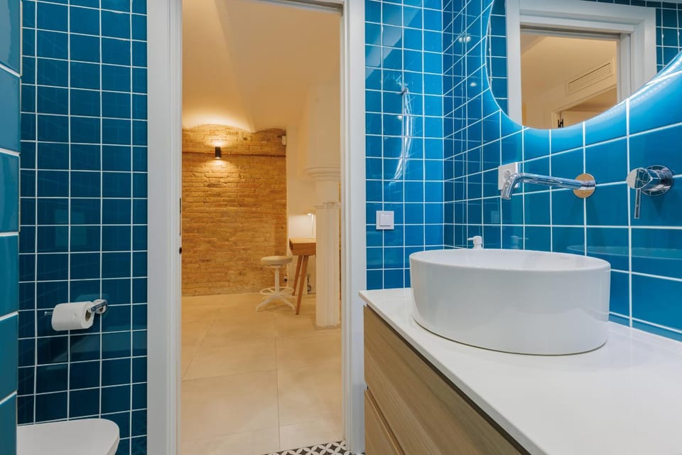 Toilet, Bathroom