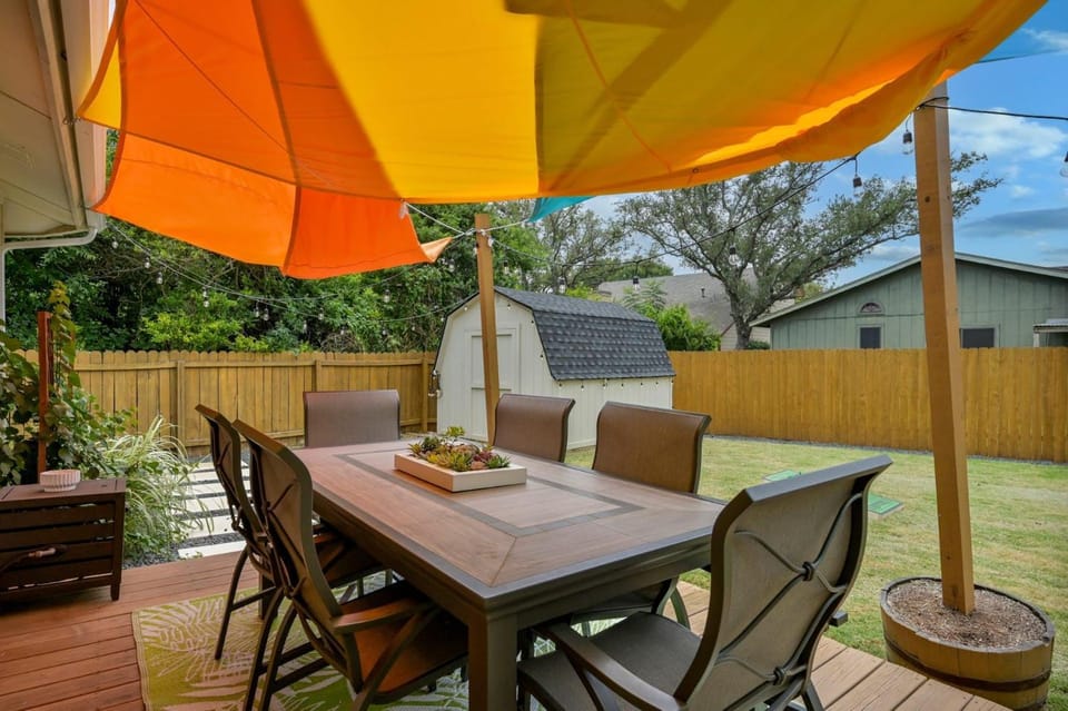 Saloma Place House in Austin