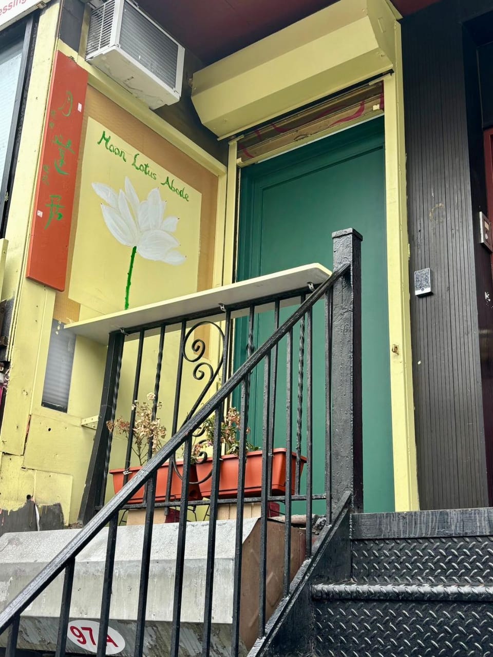 Property building, Day