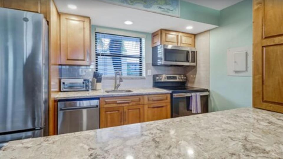 Cozy 1BDRM Condo - Pool Access House in Marco Island