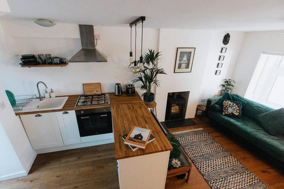 Unique Cottage in the heart of Ulverston House in England