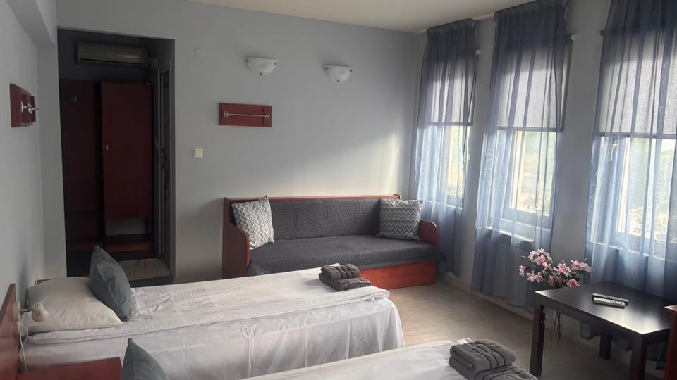Хотел Враца Hotel in Bulgaria