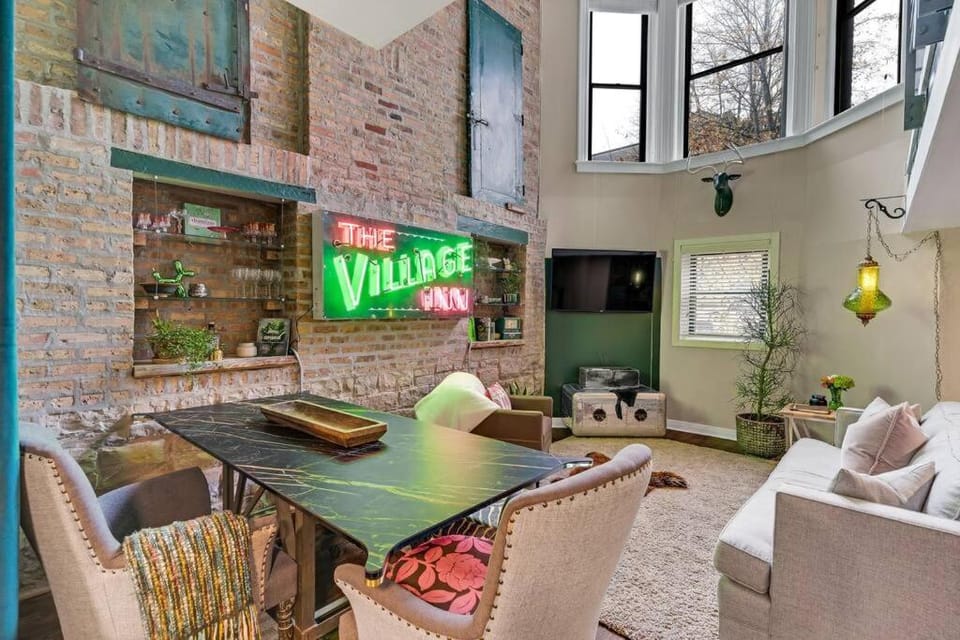 The Village Inn by Dakota Gal Digs House in Lincoln Park