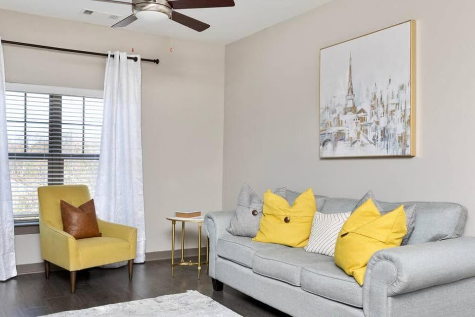 1Br Uptown, Pool, Wine, near Convention Center_311 Apartment in Charlotte