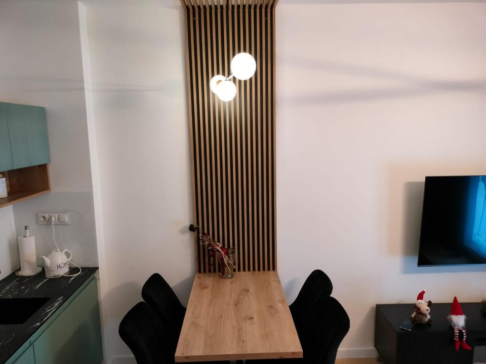 Kitchen or kitchenette, Living room, Dining area