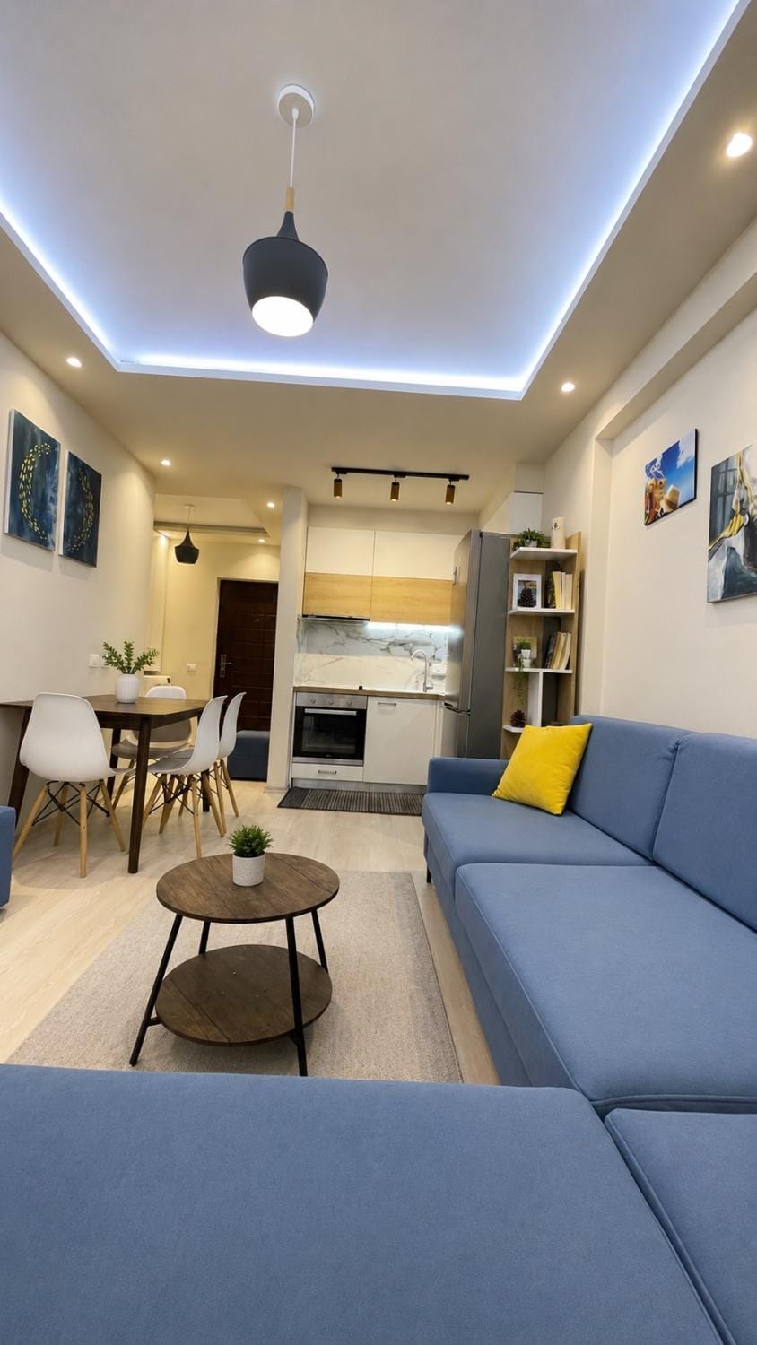 Kitchen or kitchenette, Living room, Seating area, Dining area, minibar, oven, pet friendly