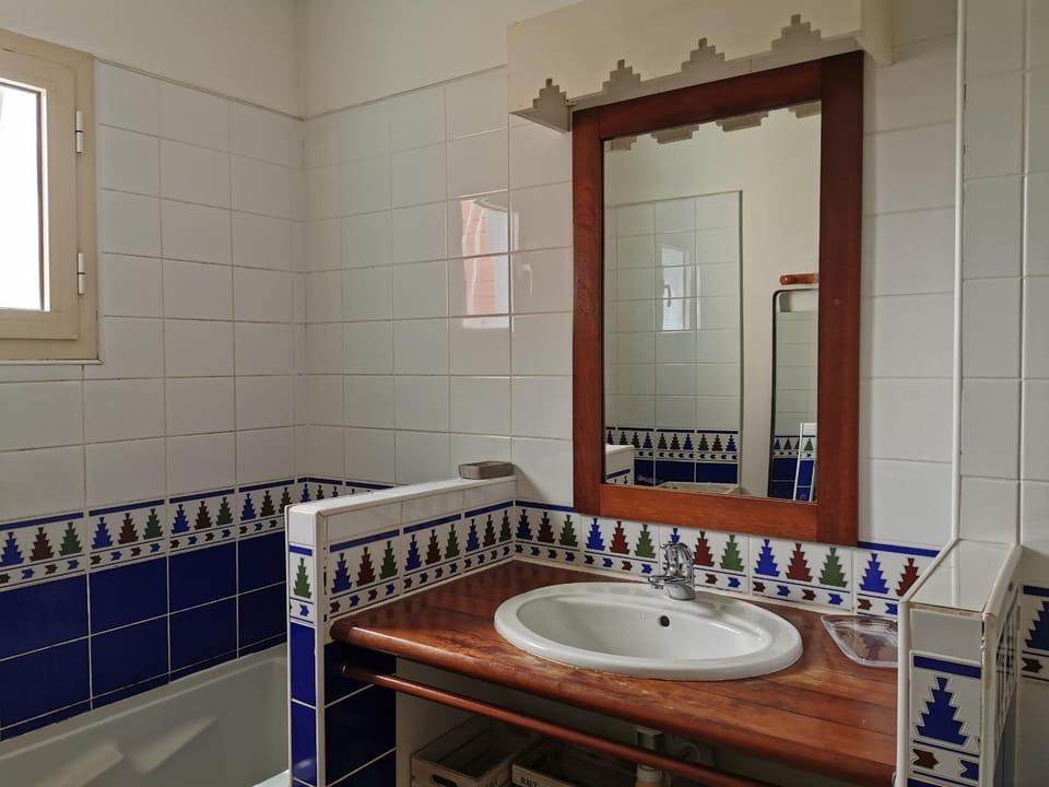 Toilet, Bathroom, Bath