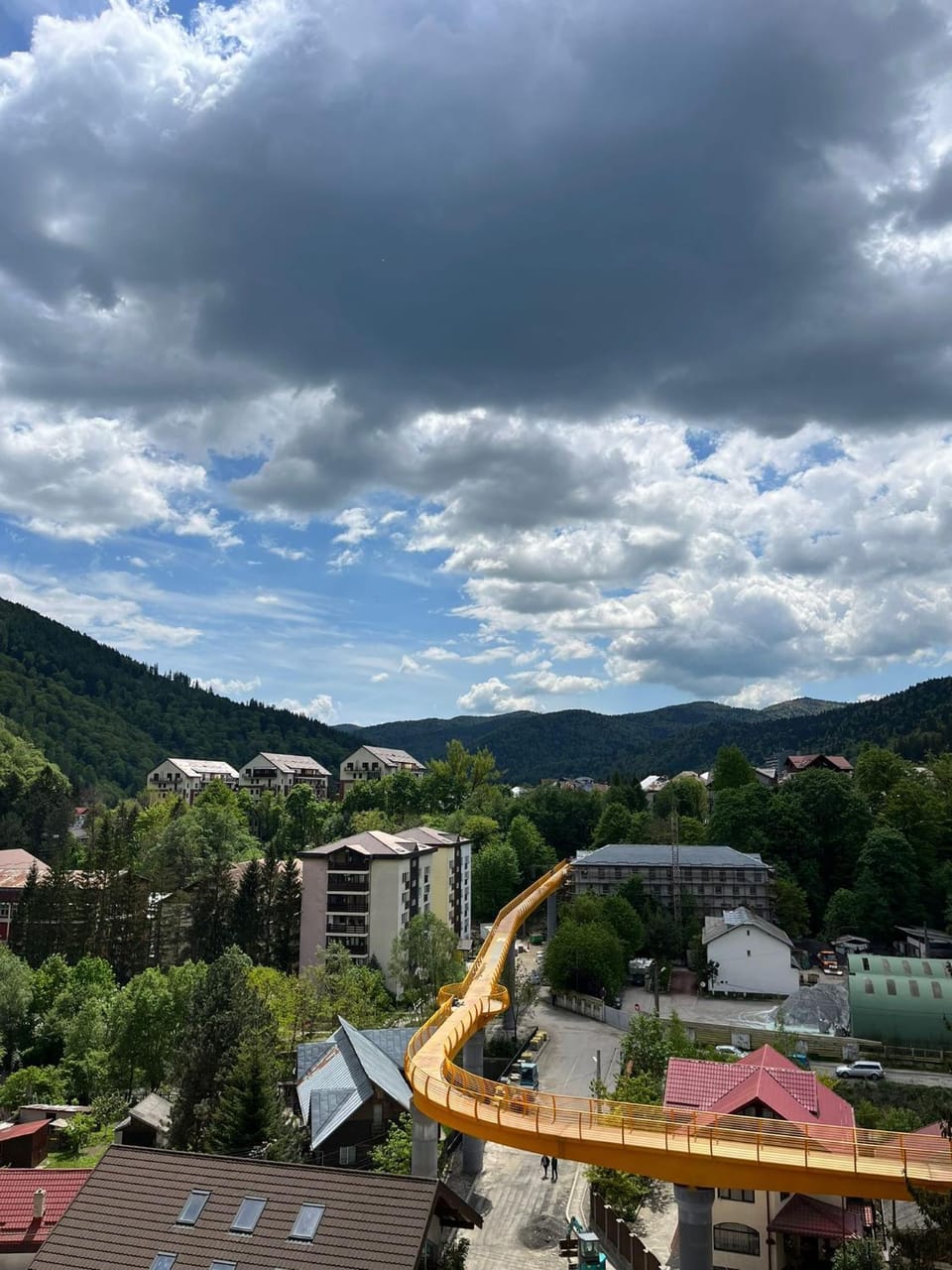 Neighbourhood, Natural landscape, Mountain view