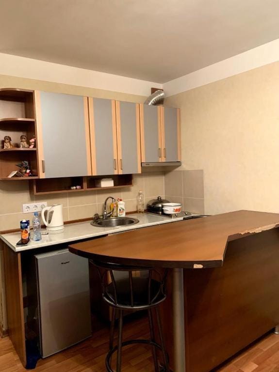 Axis Apartment in Georgia