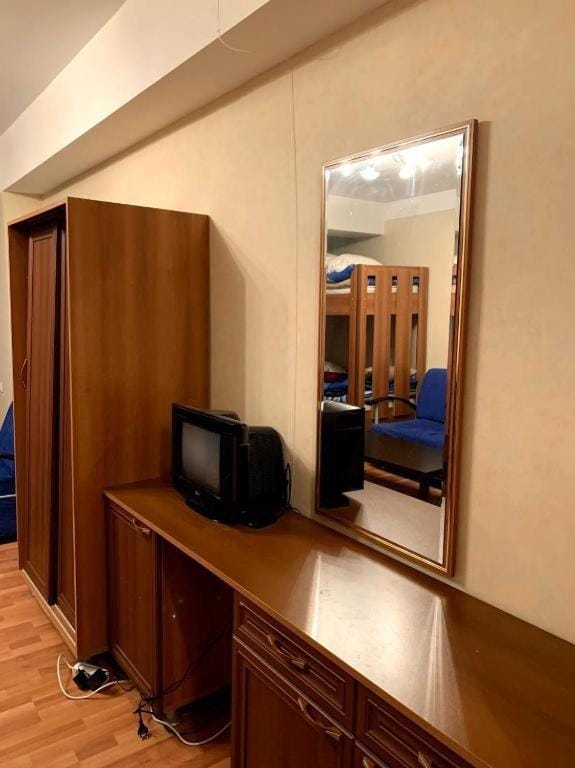 Axis Apartment in Georgia