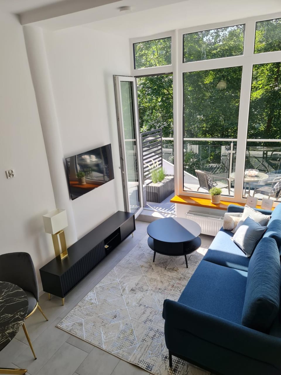 Communal lounge/ TV room, TV and multimedia, Living room, Photo of the whole room, Seating area, Evening entertainment
