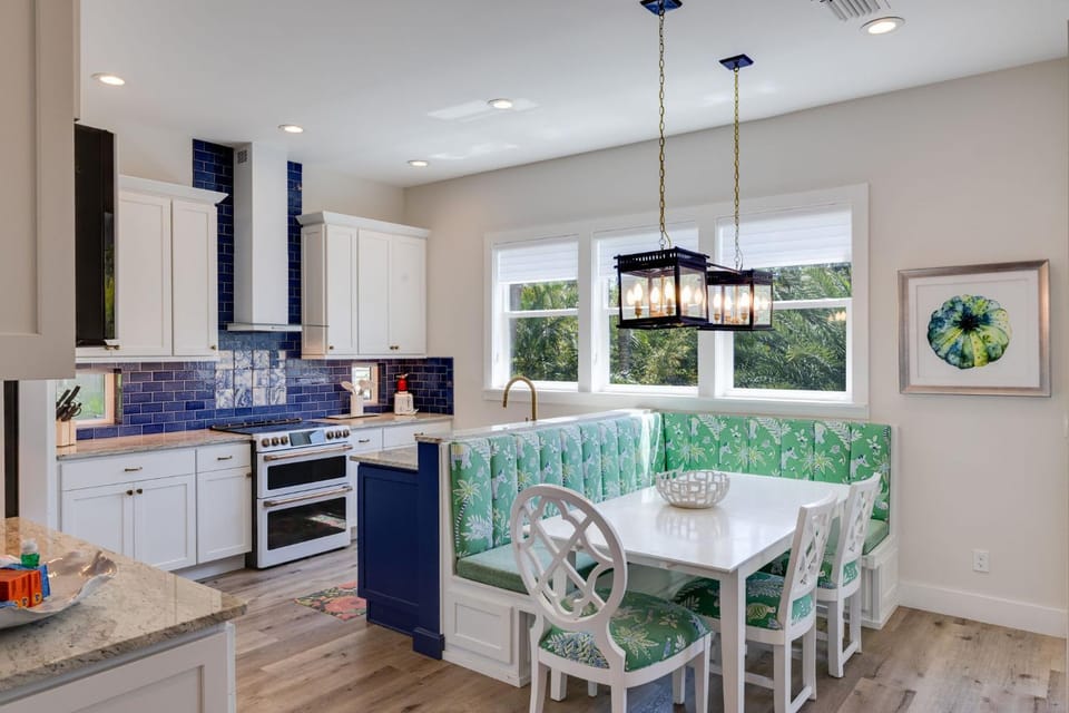 Sea U Soon - Premier 4 Bedroom Villa with Heated Pool House in Sanibel Island