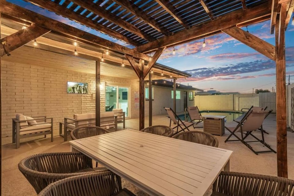 Patio, Balcony/Terrace, sunbed