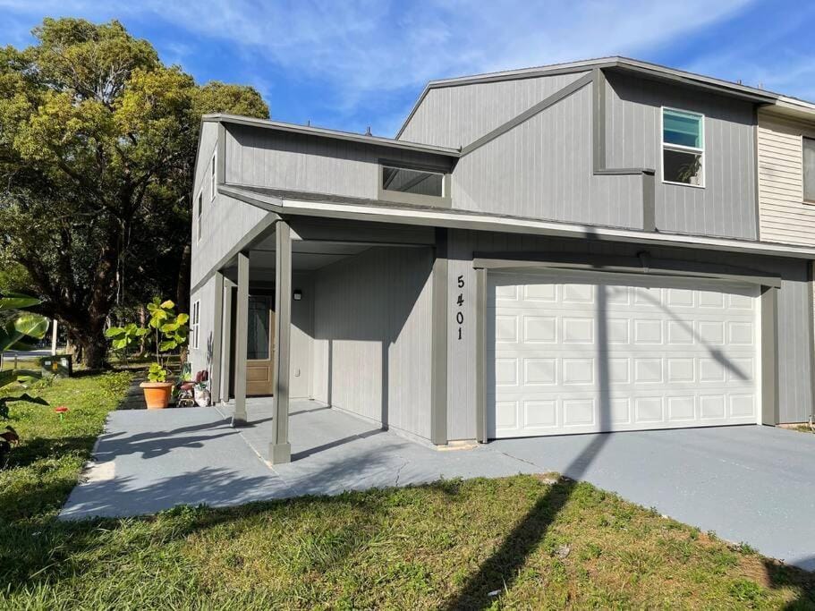 Property building, Day, Garden, Garden view
