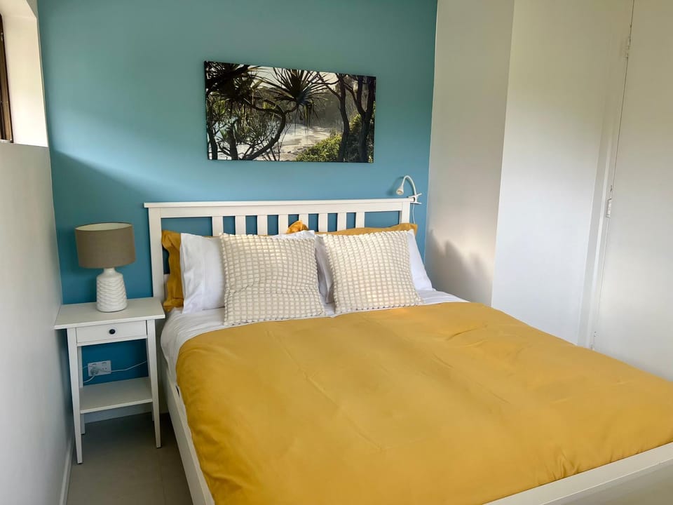 Sunny Coolum Beach Retreat Apartment in Coolum Beach