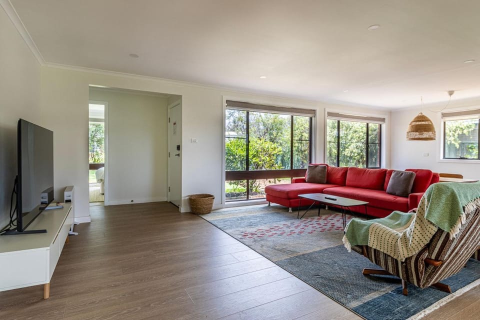 Surfway - Berrara House in Berrara