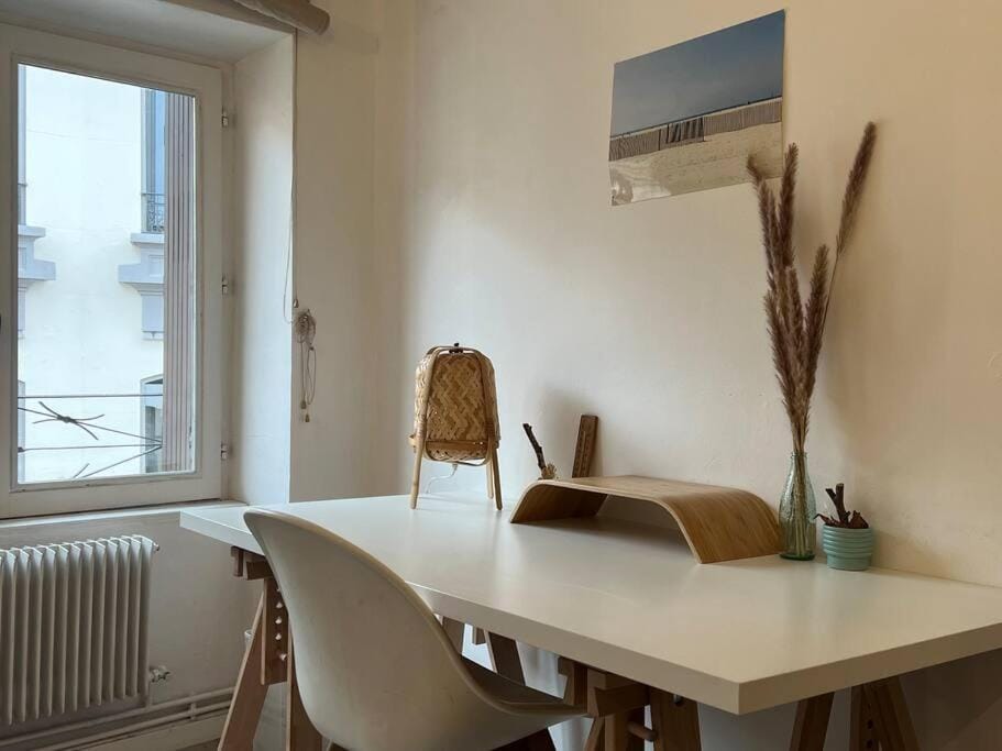 Le Cyclade - T2 - Place Jean Jaurès Apartment in Saint-Étienne