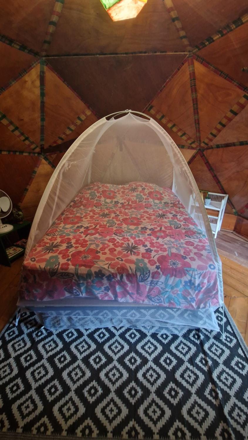 Dôme en bord de rivière Luxury tent in Leeward Islands
